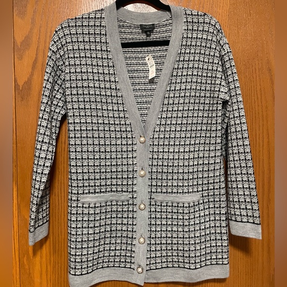 Talbots merino wool cardigan NWT - Picture 2 of 8